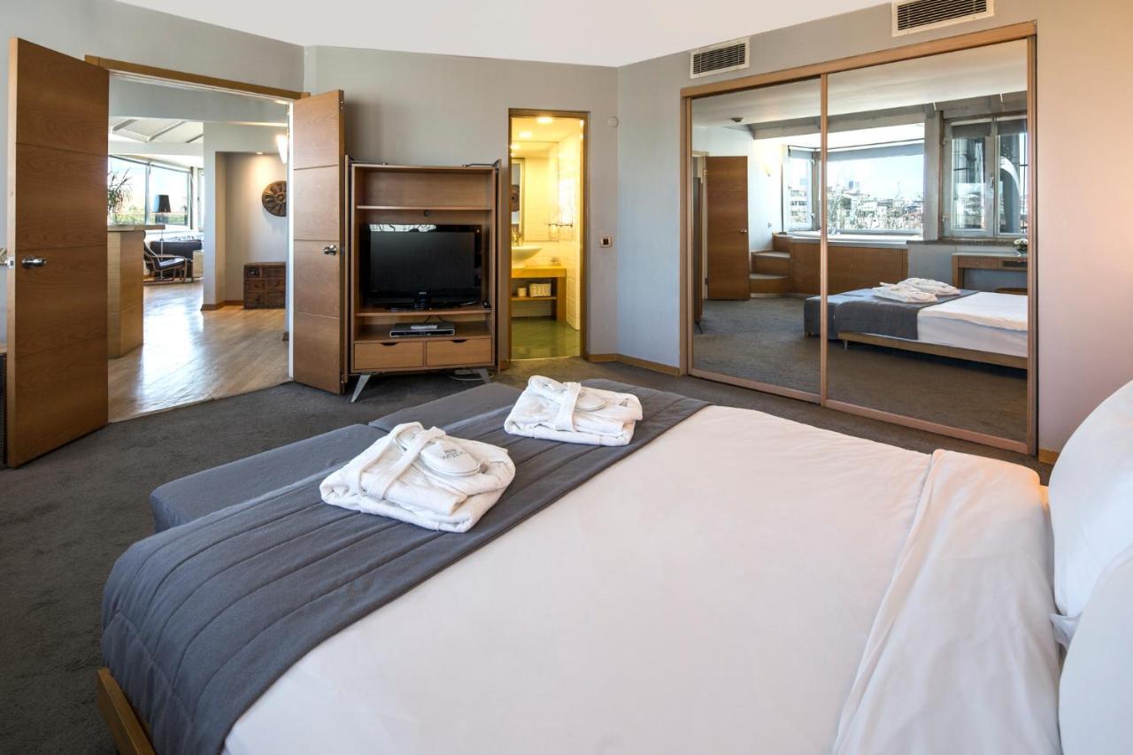 อิสตันบูลทักซิมสวีทส์ Hotel ภายนอก รูปภาพ